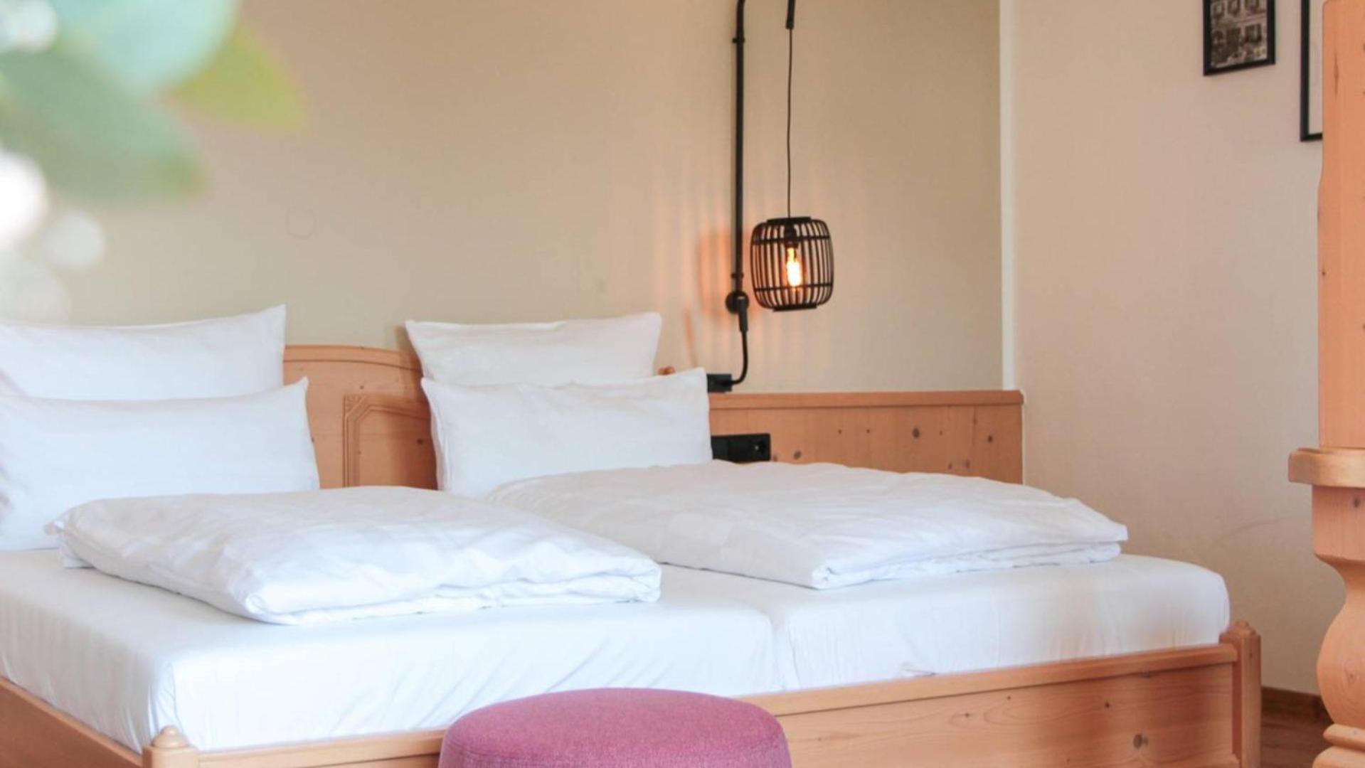 Hotel Leinsweiler Hof Eksteriør billede